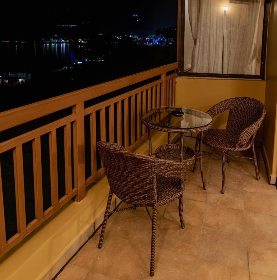 Hotel Fewa Camp Pókhara Exteriér fotografie